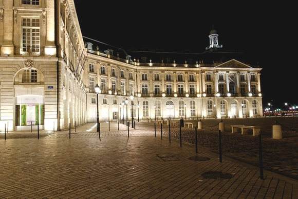 Bordeaux place de la Bourse