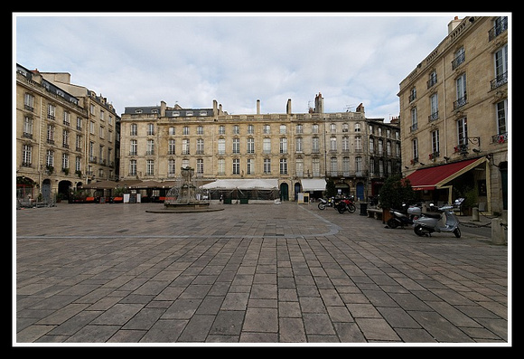 Place Saint-Pierre
